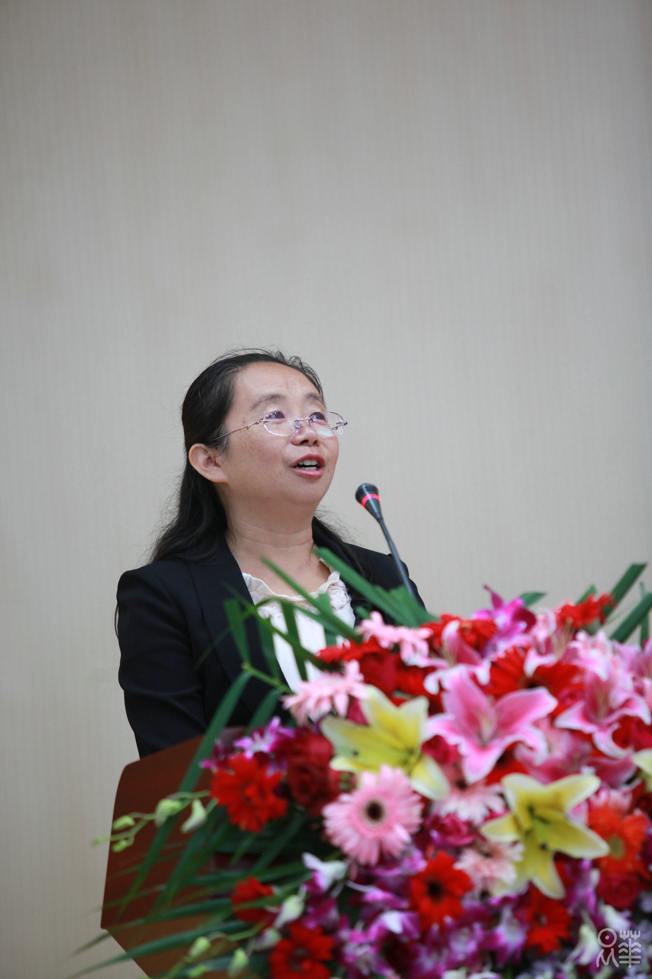 昆明第一中学经开校区揭牌仪式暨开学典礼顺利