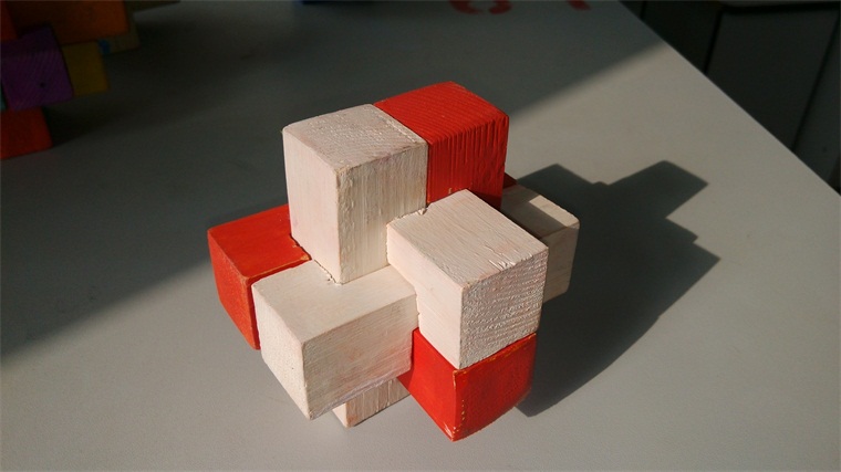 通用技术实践活动孔明锁设计制作